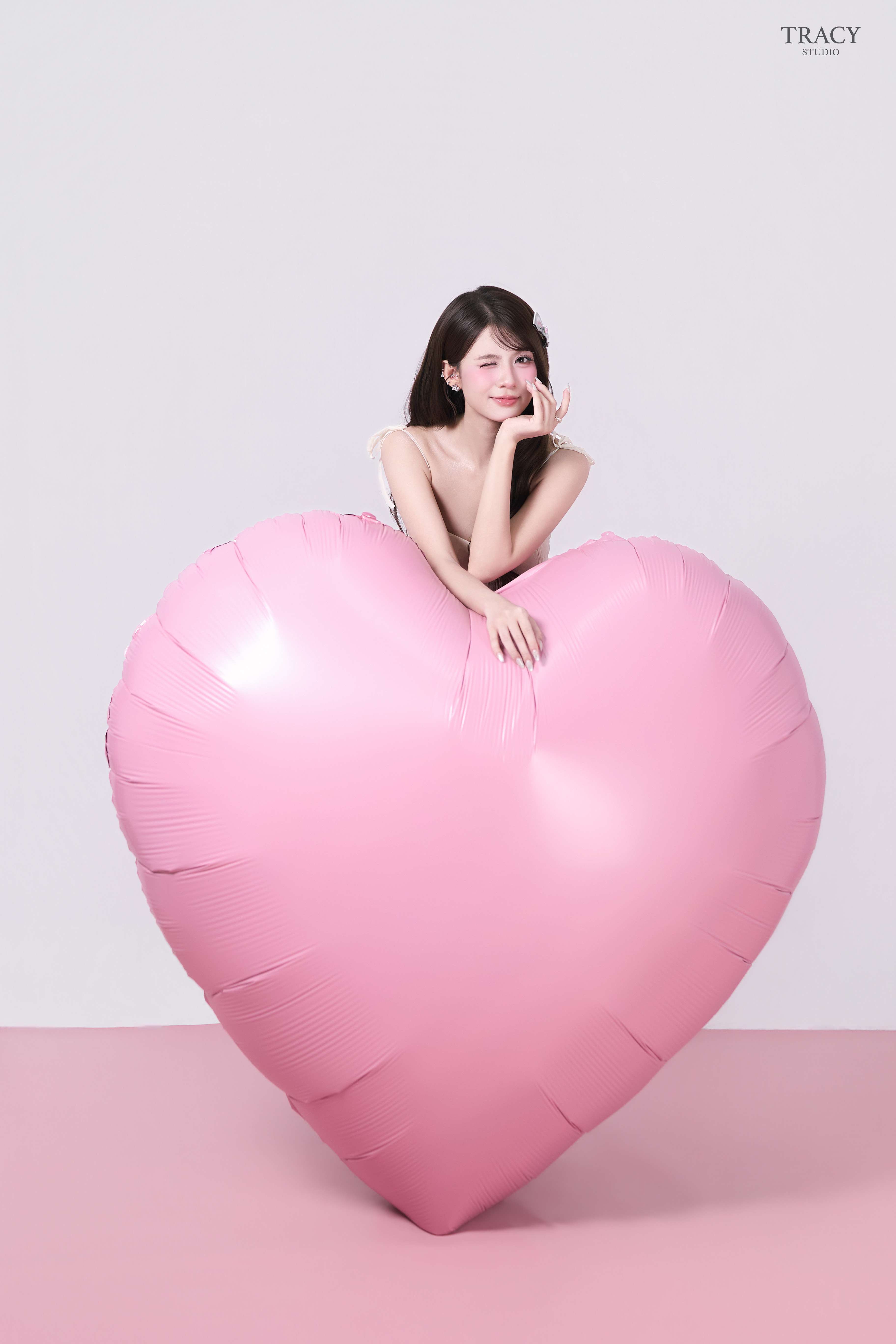frontend/img/gallery/concept-sinh-nhat/tracy-studio-chup-concept-sinh-nhat-trang-may-heart (5).jpg